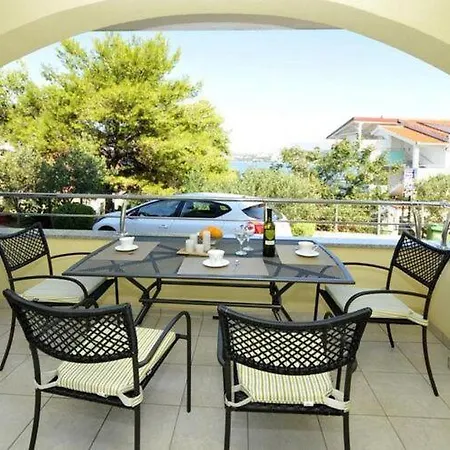 Moonlight - Two Bedroom With Sea View Terrace Family *
