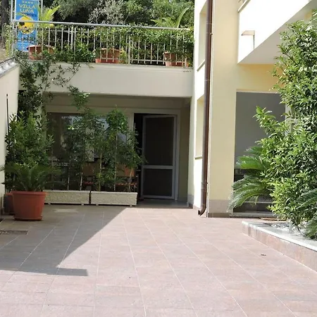 Moonlight - Two Bedroom With Sea View Terrace Family * تروغير